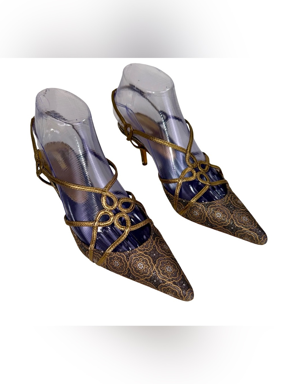 MAX STUDIO SLINGBACK HEELS